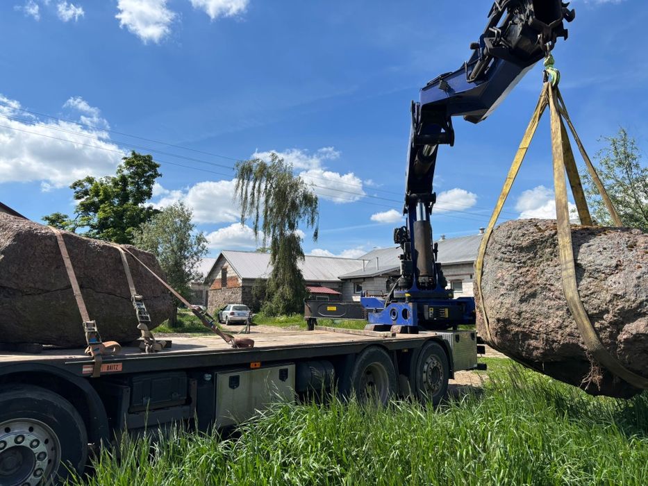 Carbomax - Usługi transportowe HDS Wynajem maszyn budowlanych Płock