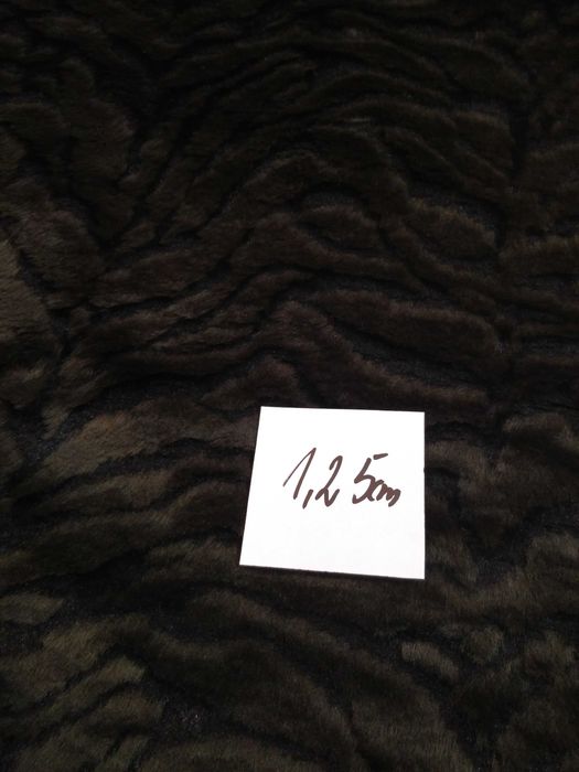 Materiał na futra sztuczne