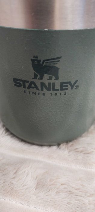 Stanley Classic Legendary Kubek kempingowy z pokrywką 0,35L zielony