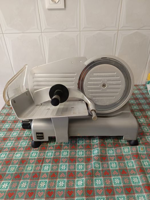 Fiambreira para vender