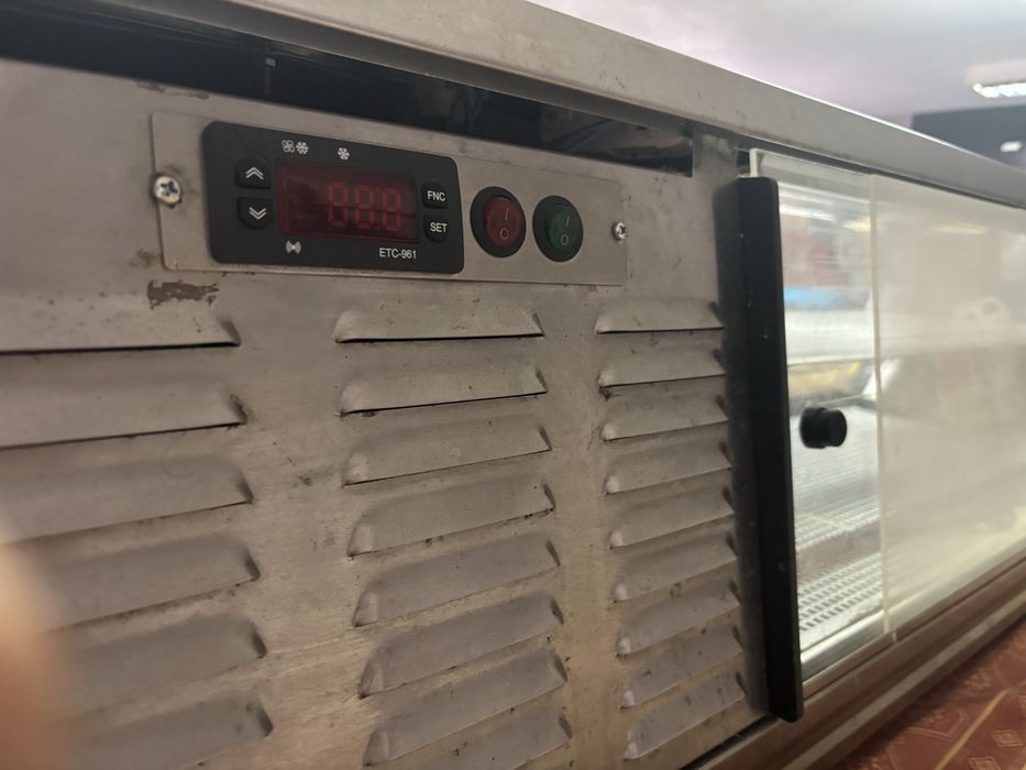 Vitrine refrigerada de balcão ProTech