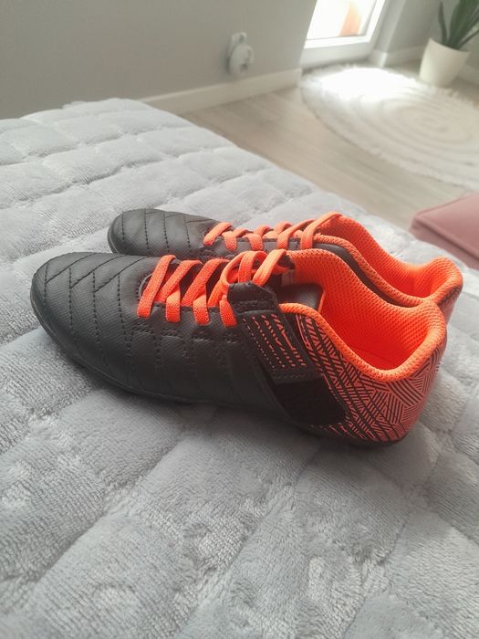 Korki/buty piłkarskie chłopięce rozmiar 28/29