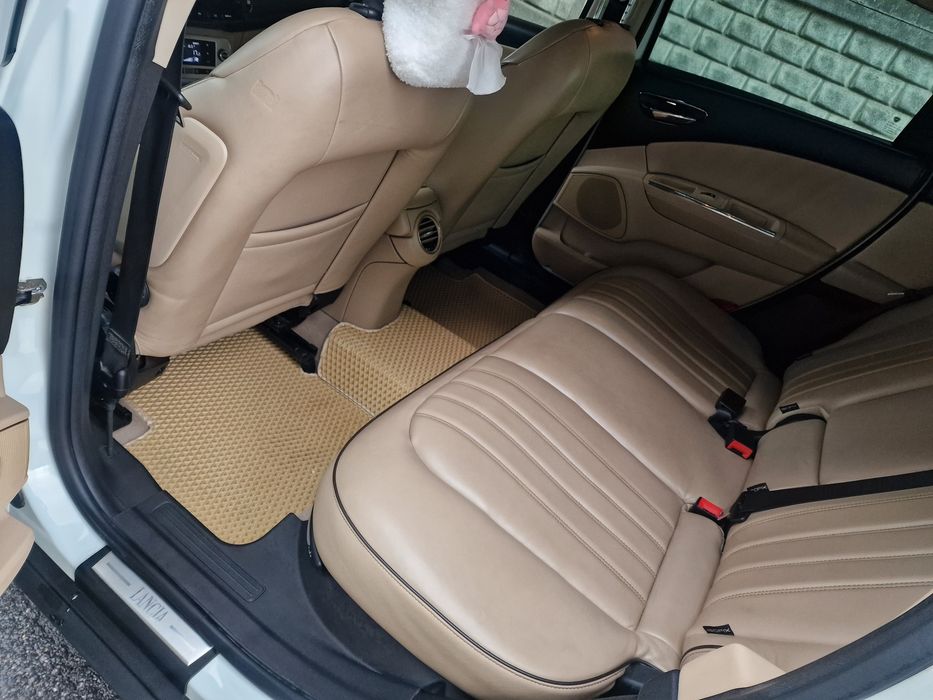 Продам Lancia Delta 2012, 1.6 jtd, автомат.