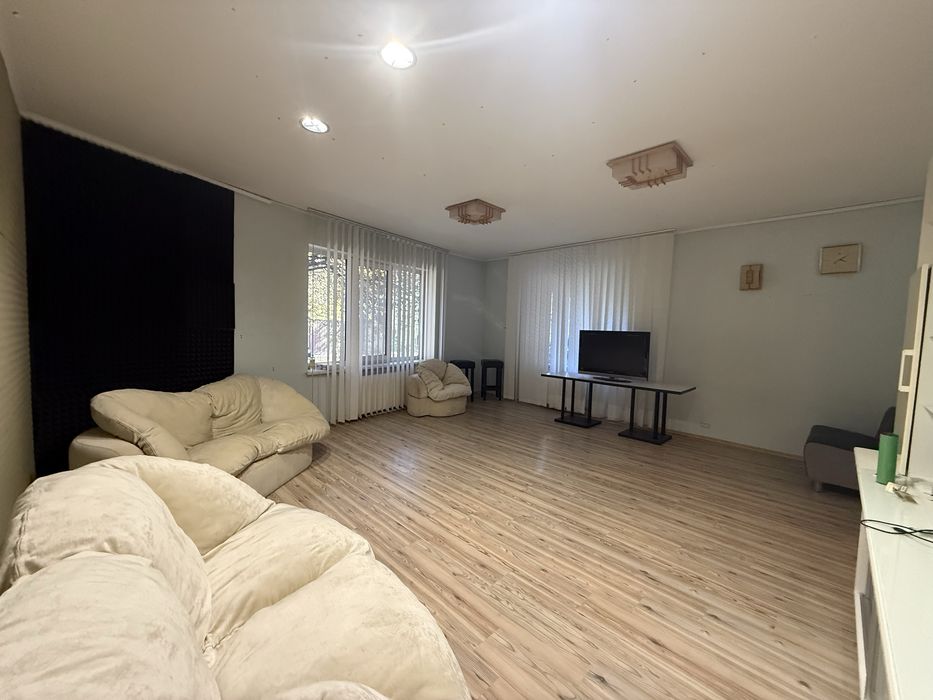 Оренда будинку в Ужгороді 100м.кв
