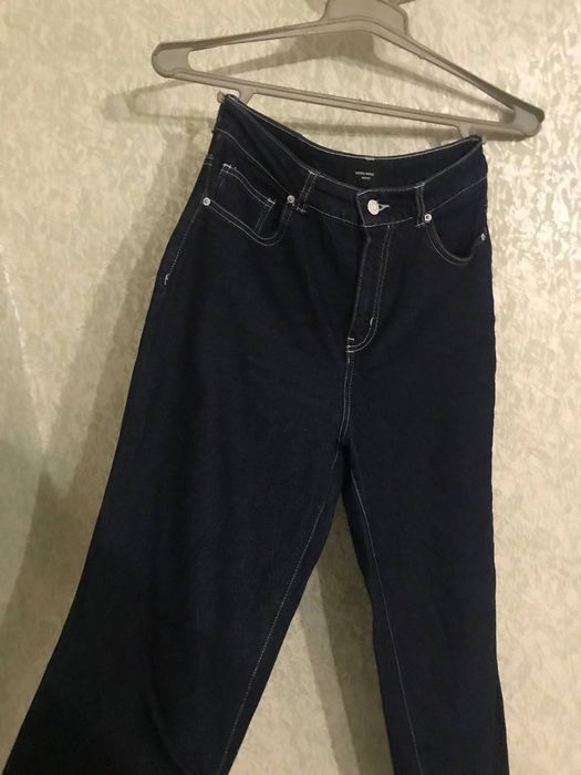 Джинси кльош розміру s