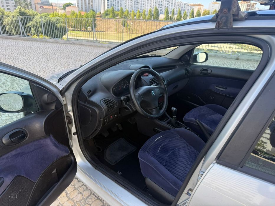 Peugeot 206 1.4 HDI 2005 | Tecto Panorâmico