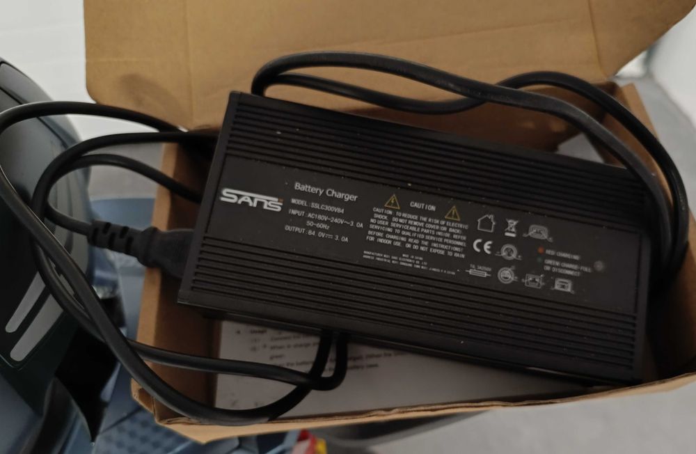 Scooter elétrica Sunra Hawk