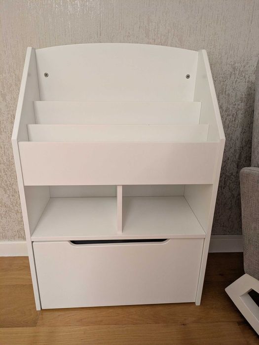 Narrow Bookcase / Shelf with White Drawer64751978773635120