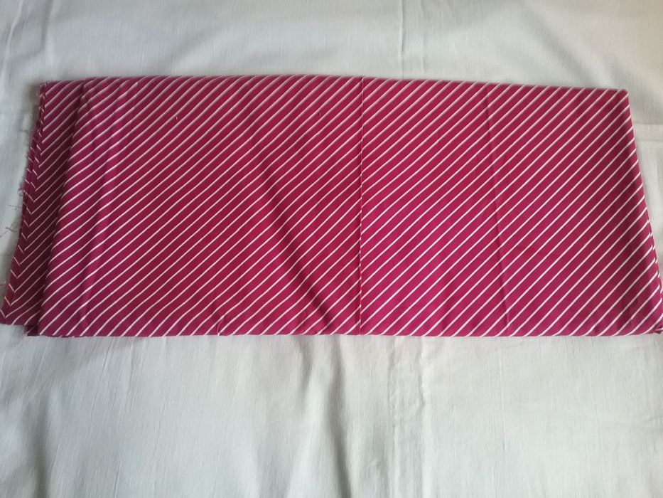 Тканина   поплін,цупка,багато функціональна.