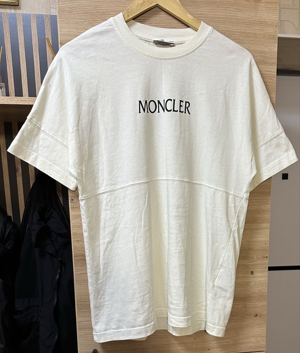 Чоловіча оригінальна футболка Moncler
