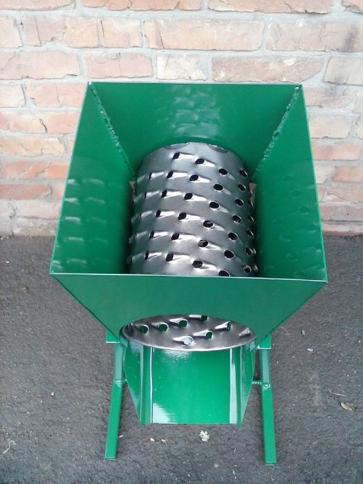 корморезка бурякорезка тертушка (с ручным приводом)