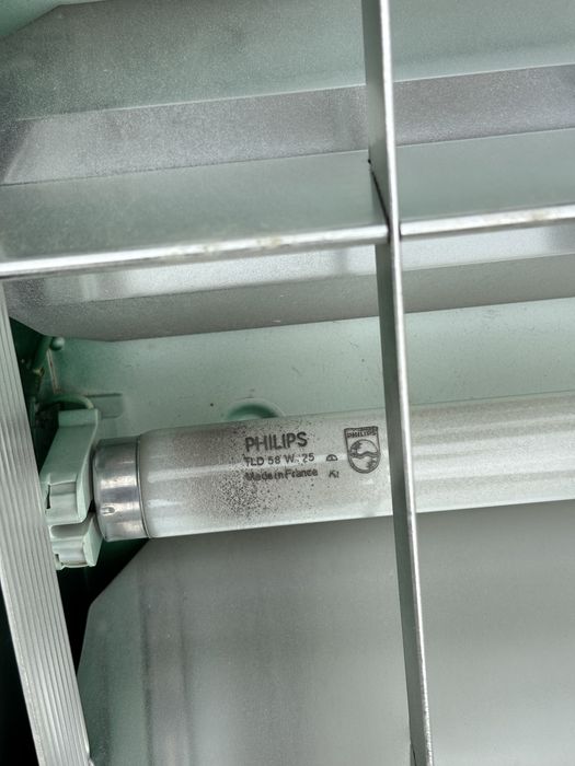 Oprawy oświetleniowe rastrowe fluorescencyjne – nowe, 12 sztuk