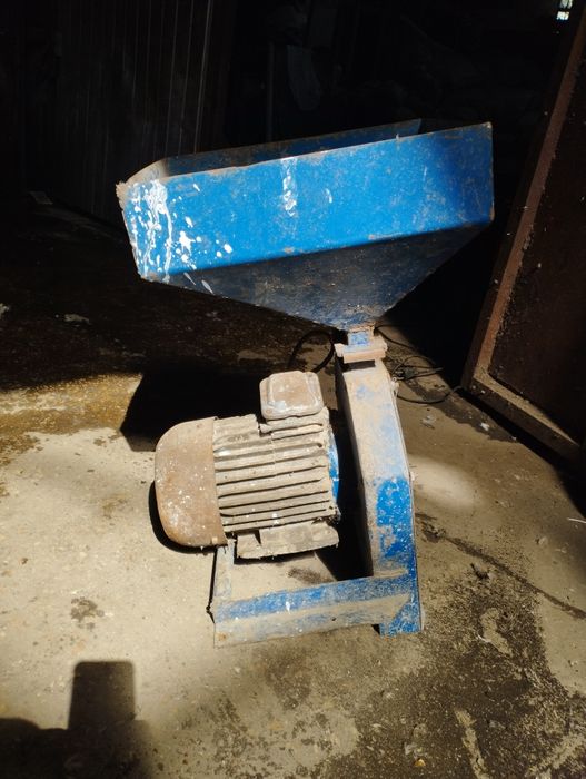 ДКУ, зернодробілка. 3 фази