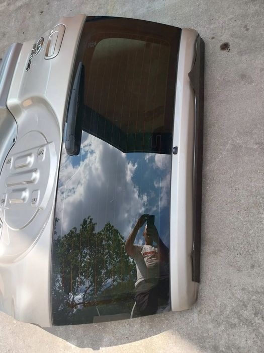 toyota rav 4 (xa20) 2005 klapy bagażnika