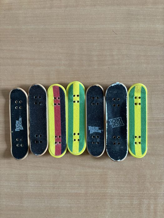 Skates fingerboards