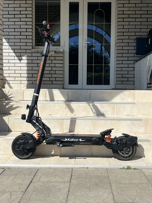 Електросамокат G2 Master 2025