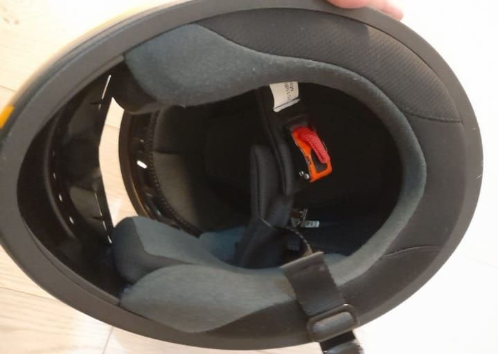 Capacete tamanho M