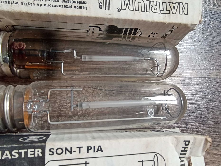 Lampy sodowe 150W  E40