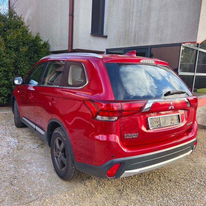 Mitsubishi Outlander 25000 przebiegu salon PL