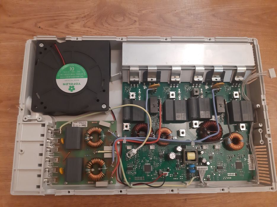 Moduł płyty indukcyjnej Amica