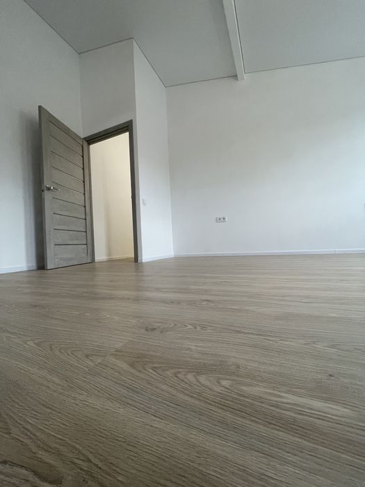 Знизив ціну на 10 000 $ Терміновий продаж таунхауса з чудовим ремонтом