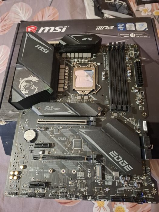 MSI MPG Z490 Edge WiFi