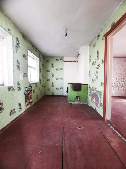 У продажу будинок з земельною ділянкою у м.Чорноморськ