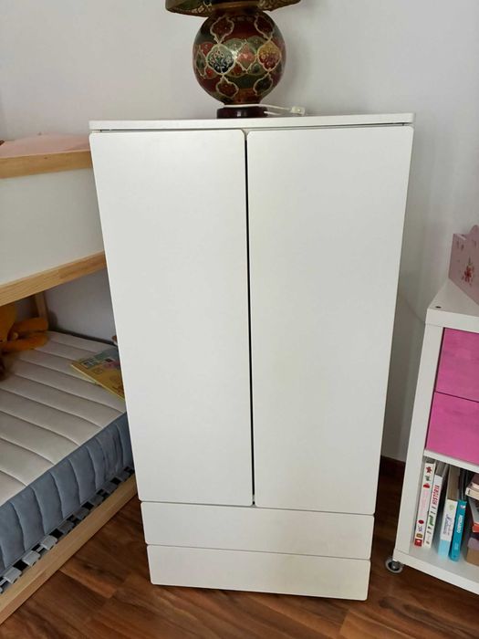 SMÅSTAD / PLATSA - Roupeiros de criança