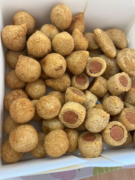 Doces e salgados para sua festa.