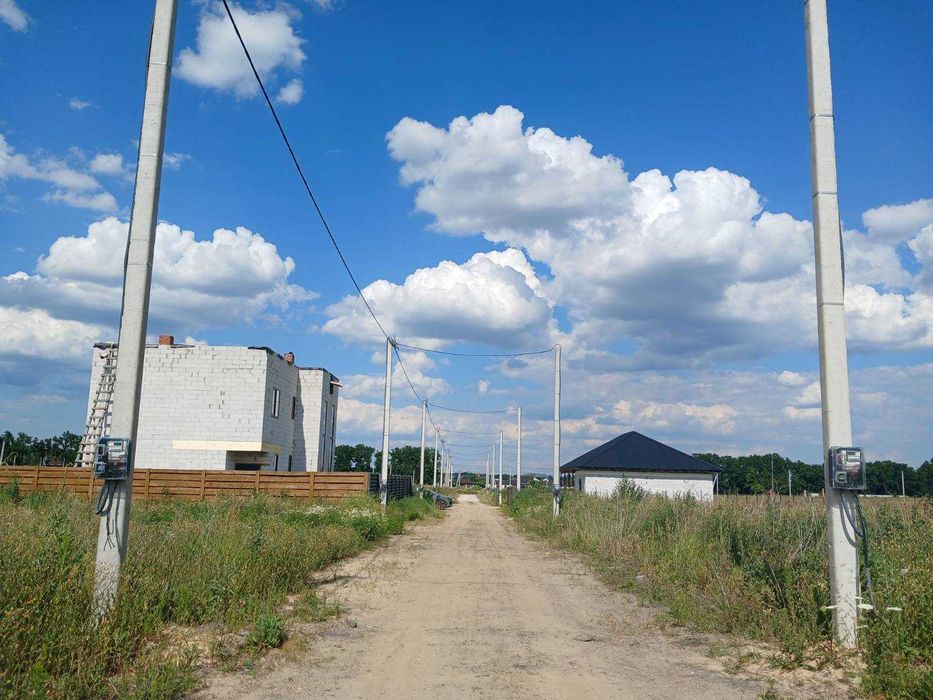 Крюківщина Тарасівка 5 соток з підключеним світлом