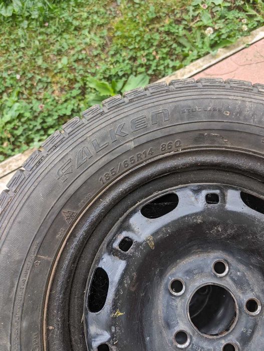 Диски в зборі з резиною 185 65 р14 Зима