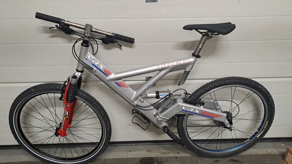 Rower Full Trek VRX 300 aluminiowy Shimano deore xt Manitou