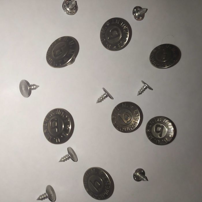 Кнопки Alfa 15 мм и пуговица для джинс 17 мм