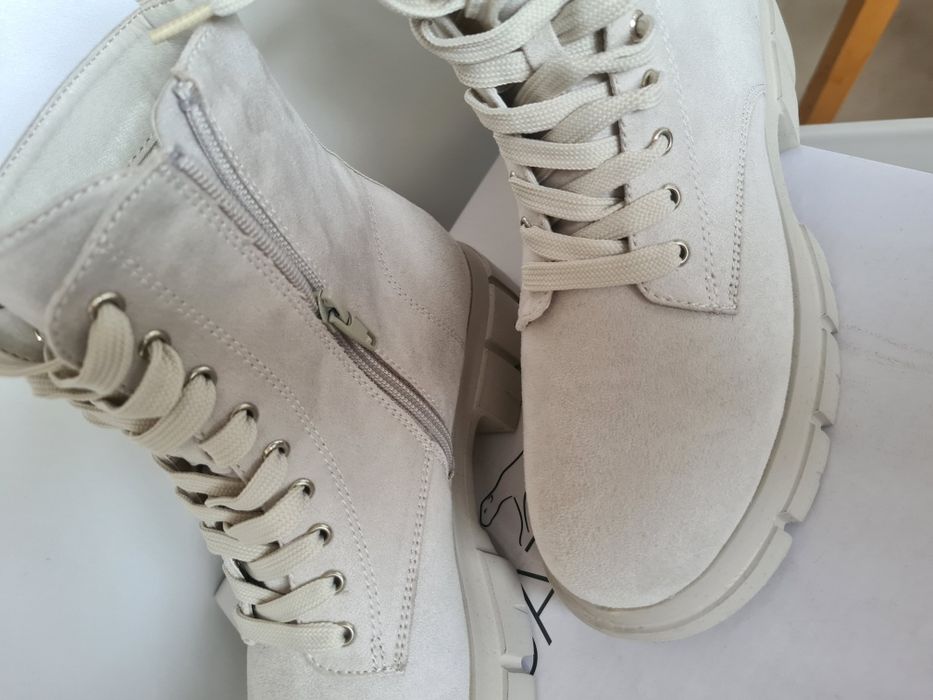 Nowe buty-botki na wiosnę roz 38 Catwalk