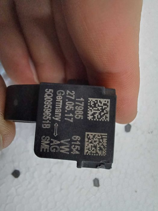 czujniki parkowania vw audi 5wa919.275c i 5wa919.297b i 3q0919.297b