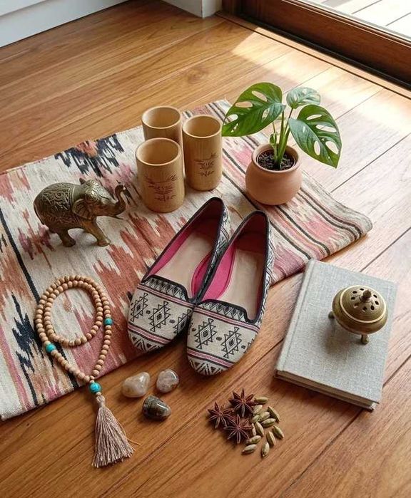 Baleriny lordsy Pull&Bear 38 etno azteckie wzory fuksja loafersy