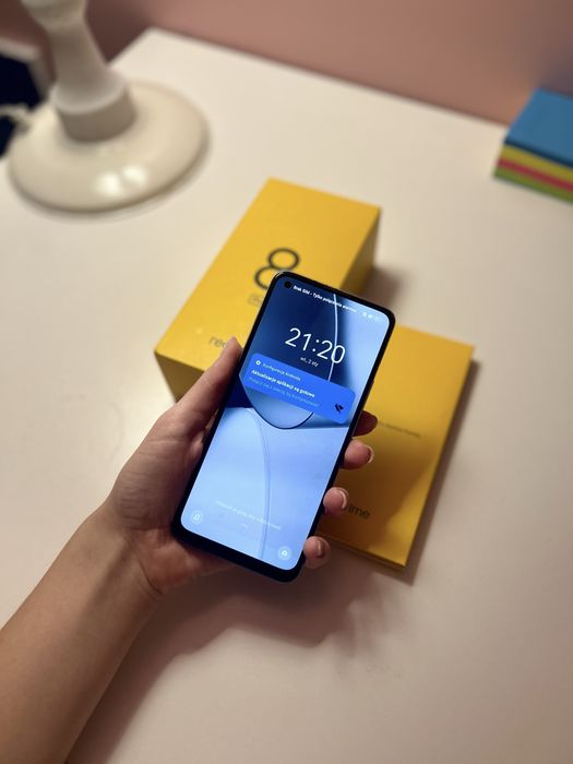 Realme 8 pro- 128gb