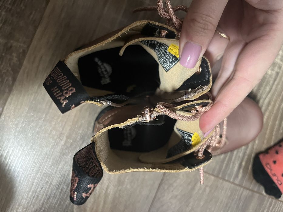 Це оригінальні дитячі черевики Dr. Martens 1460 Pascal T  устілка 16.5
