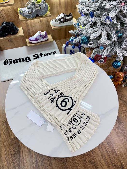 maison margiela - купити шарфи та рукавички - Ціна на OLX.ua