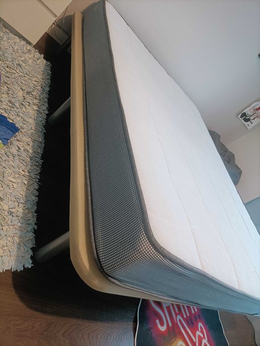 Base de colchão +colchão 140*190