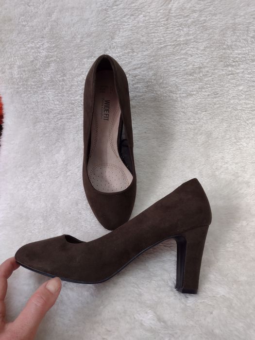 Buty na obcasie damskie 39