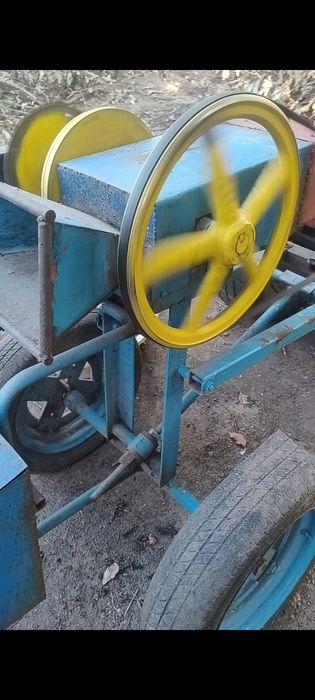 Продам измельчитель веток