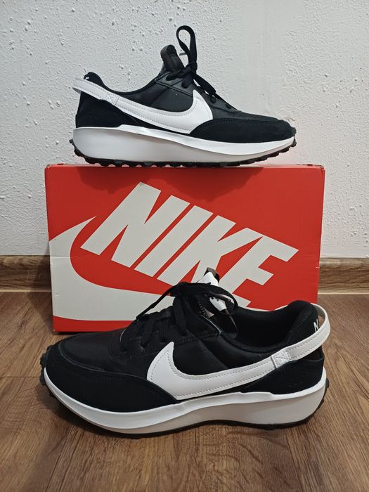 Sneakersy damskie Nike Debut