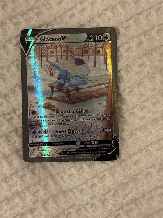 Carta de pokemon Vmax