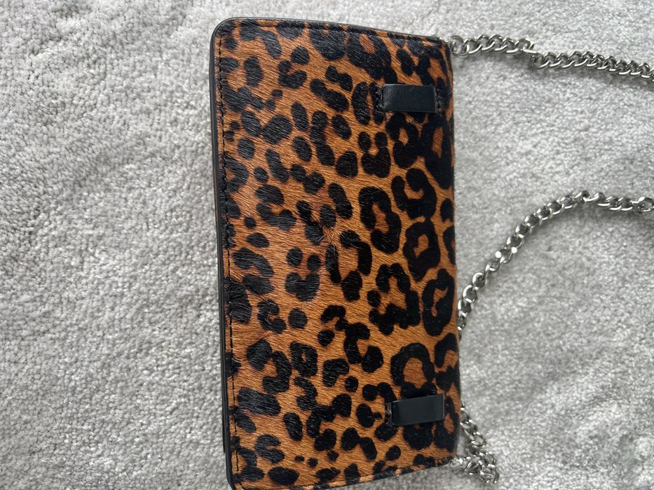 Zara torebka leopard na telefon i karty