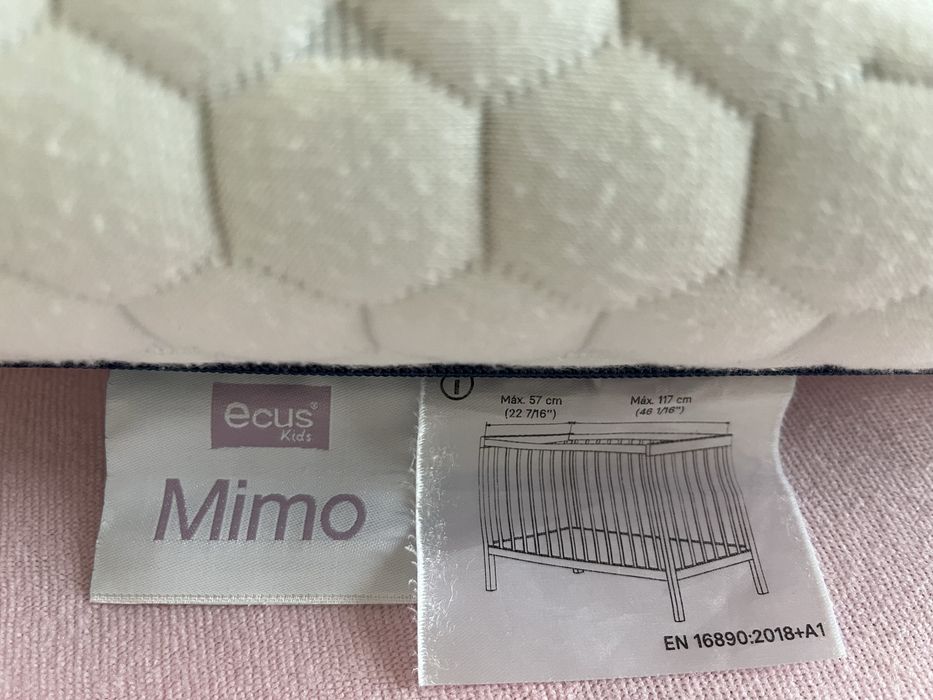 Berço para bébé.