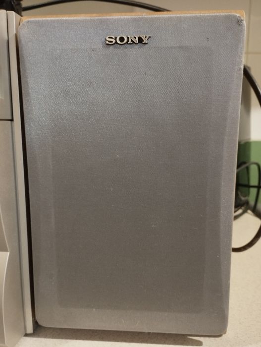 Wieża Sony CMT - CP2W + głośniki + pilot + antena