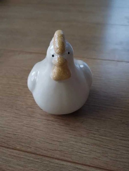 Porcelanowa Kura do Koszyczka Wielkanocnego Biała
