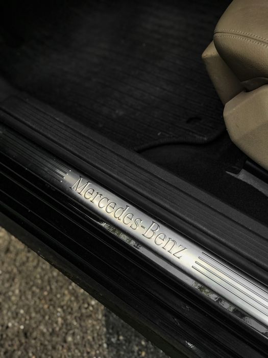 Продам мерседес 212