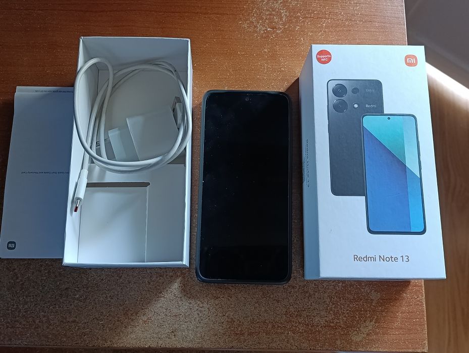 Xiaomi redmi note 13 6gigas RAM 128 rom